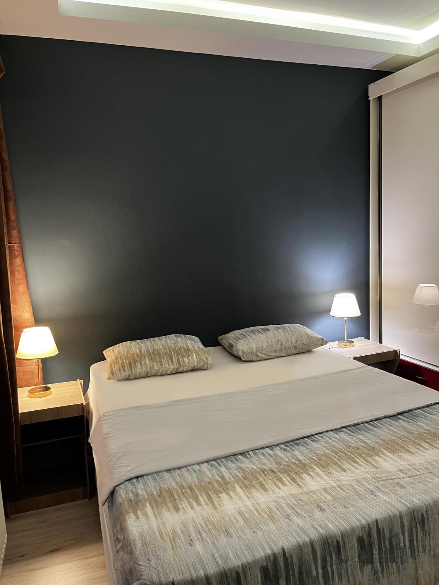 House In The Center Of Kadikoy Apartment Истанбул Екстериор снимка